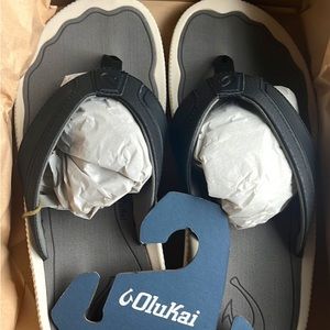 Olukai Kukulu Beach Sandal M10
